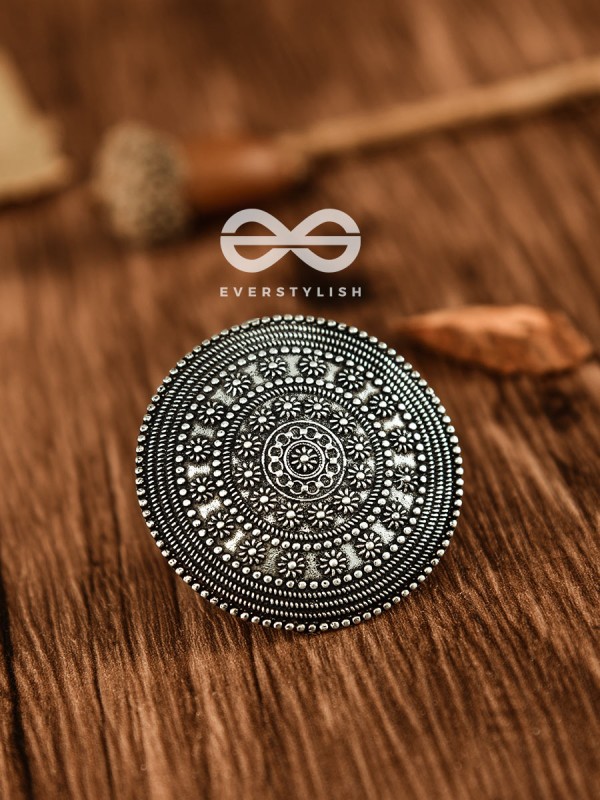 The Shield Of Flowers - Oxidised Boho Ring
