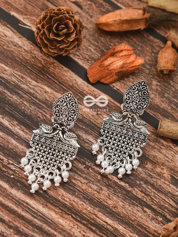 An Artistic Delight - Oxidised Ethnic Earrings