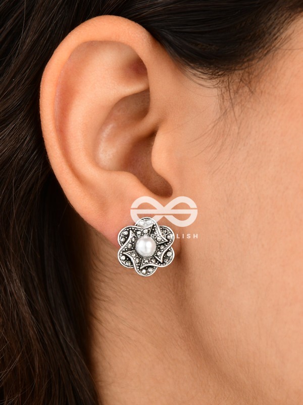 The Oxidised Pearly Flower Tiny Trinket Earrings