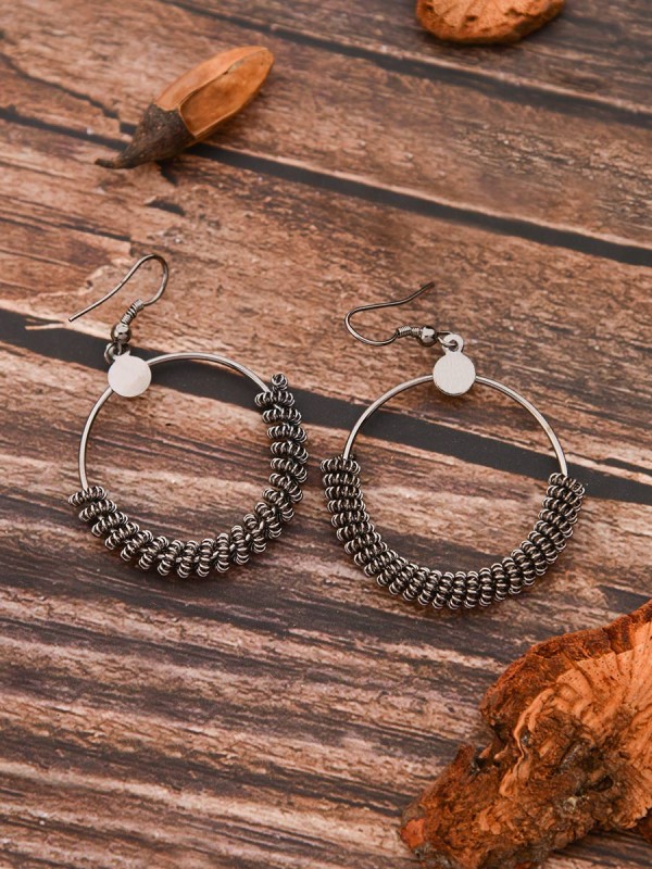 The Little Circled Mesh - Tiny Trinket Earrings - Silver
