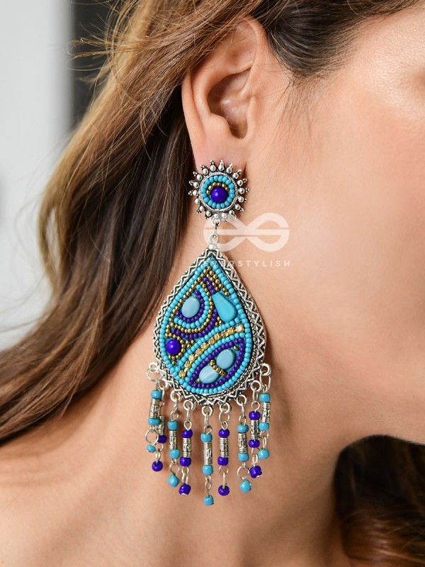 The Mesmerising Intricacy (Blue Hues) - Embroidered Oxidised Collection
