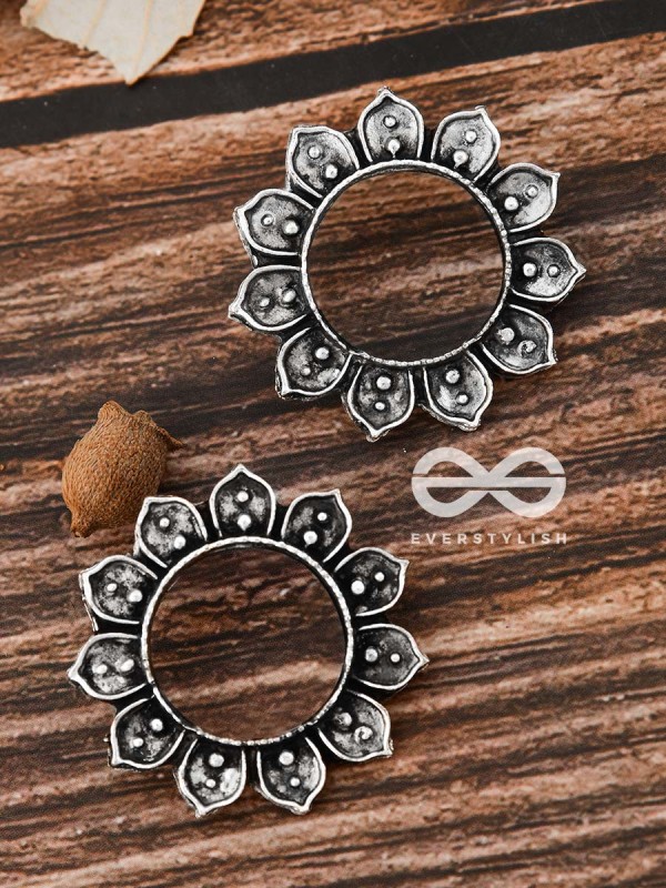 The Pointy Floral Studs - Oxidised Boho Earrings