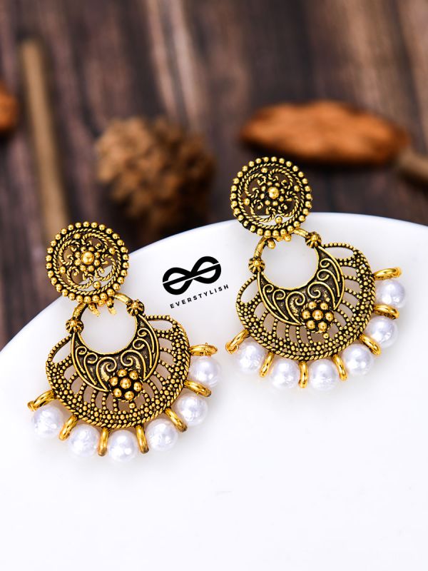 The Golden Pearl Artwork - Oxidised Boho Earrings