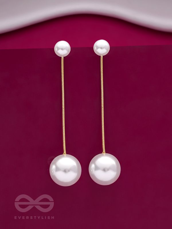 The Pearly Reflection- Golden Pearl Earrings