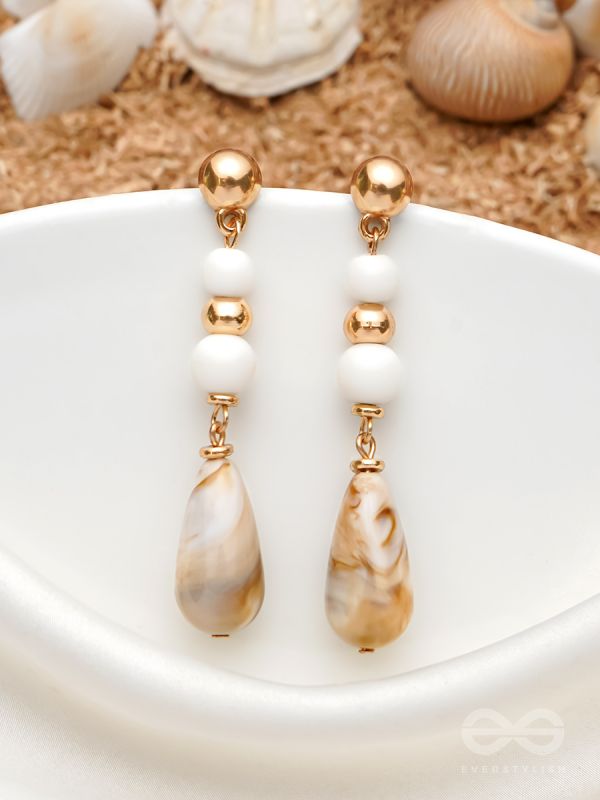 Sand n Pearls- Golden Embellished Earrings