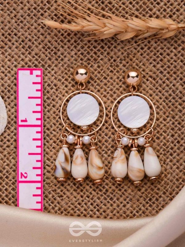 BROWN SUGAR SHELLS - THE CLASSIC HOOP EARRINGS
