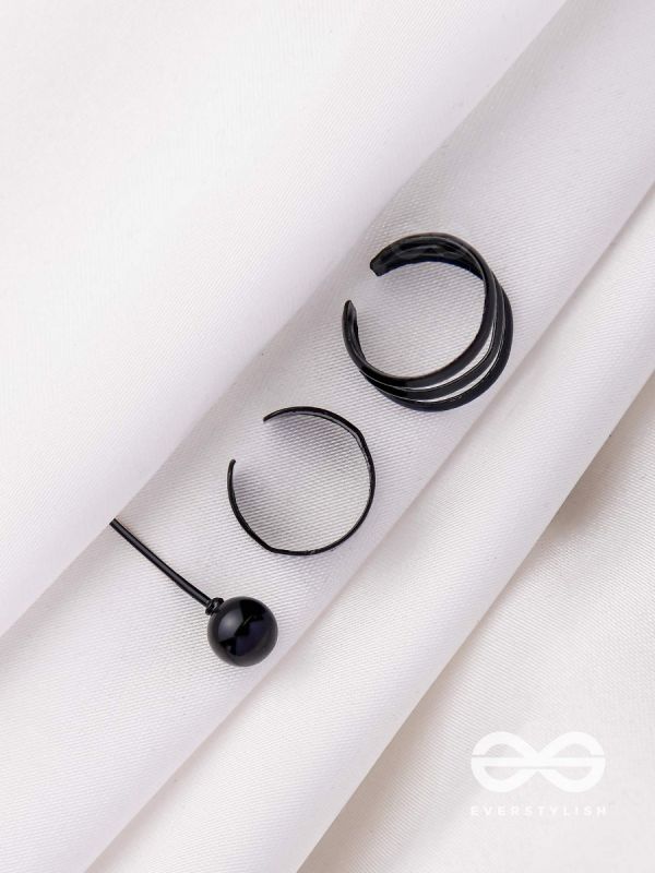 THE PERFECT TRIO - TWO EARCUFF & ONE STUD (ONE EAR) (BLACK)
