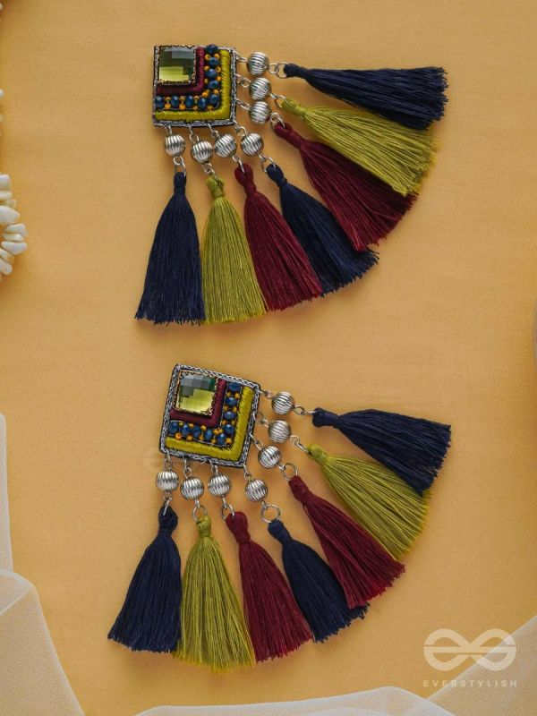 Abhipreta - The Cherished Glow - Stone, Beads And Resham Hand Embroidered Earrings