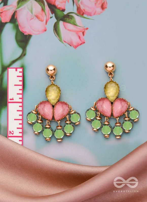 THE CHARMING ROSETTES - GOLDEN EMBELLISHED EARRINGS