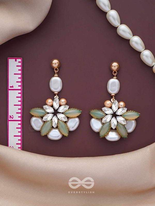 THE ORCHARD DAZZLES - STATEMENT DROP EARRINGS
