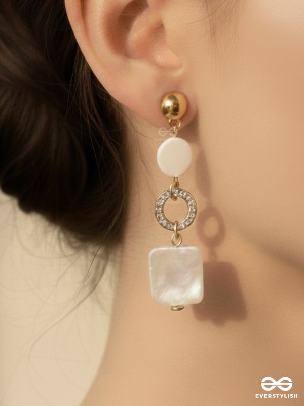 LIGHTHEARTED CHIC CHARM - CASUAL DROP EARRINGS