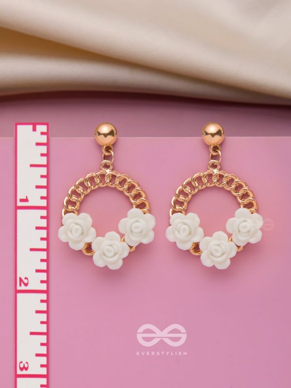 The Milky Blooms - Golden Earrings