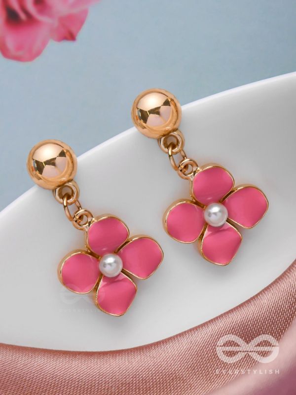 BLOOMLET DELIGHTS - GOLDEN EMBELLISHED EARRINGS
