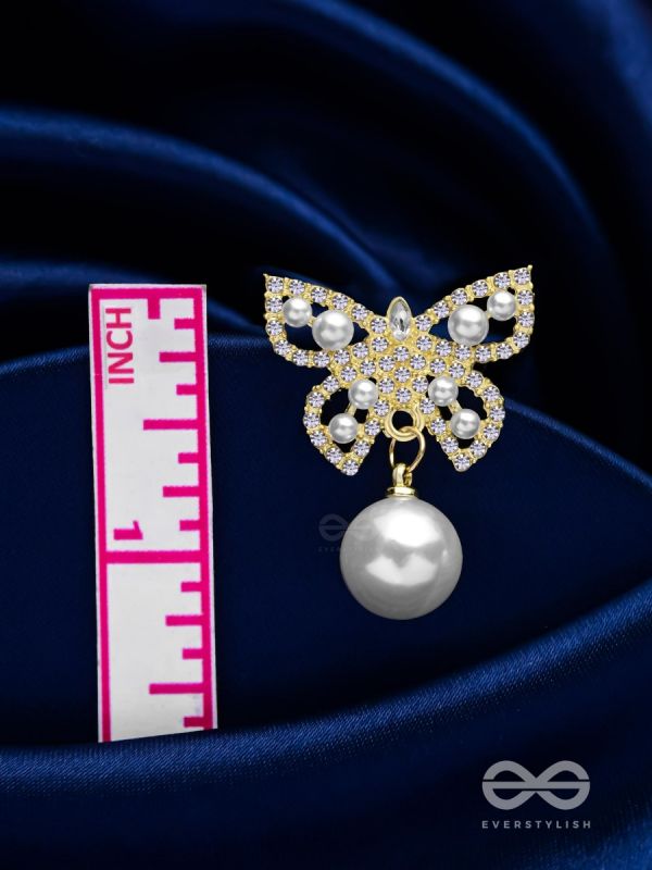 FLY HIGH BUTTERFLY - GOLDEN EMBELLISHED EARRINGS