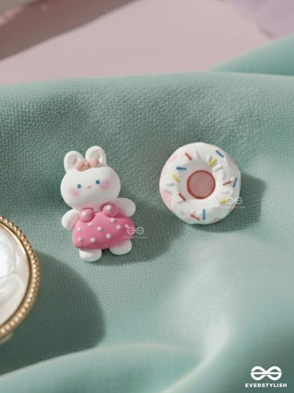 DONUT DARLINGS - MISMATCHED ACRYLIC STUD EARRINGS