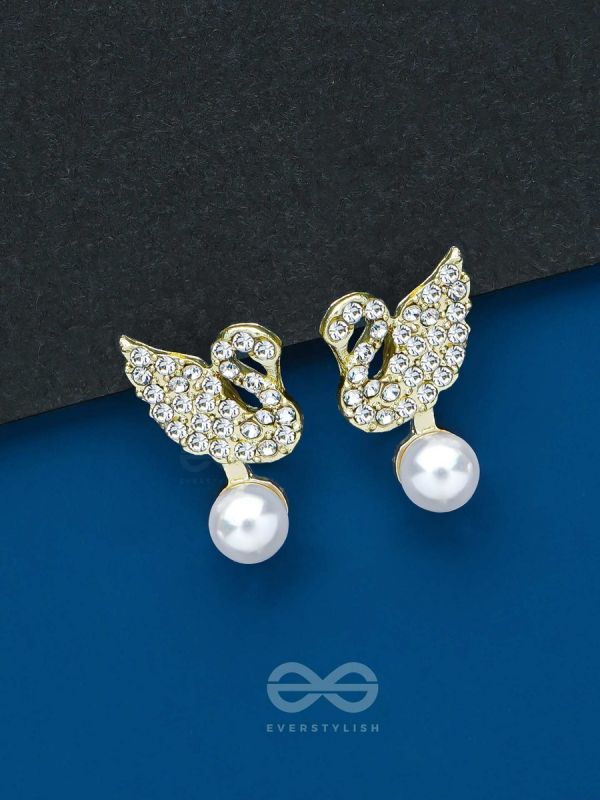 THE SWAN'S EMBRACE - GOLDEN EMBELLISHED EARRINGS