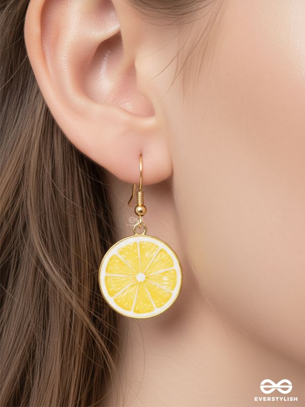 THE SOUR SPLASH - GOLDEN EMBELLISHED EARRINGS