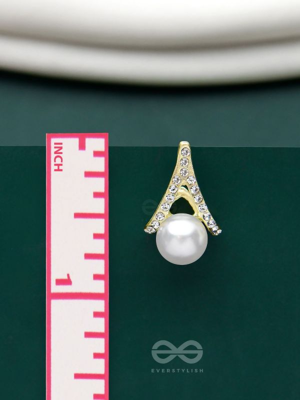Glimmering Pearls - Golden Embellished Earrings