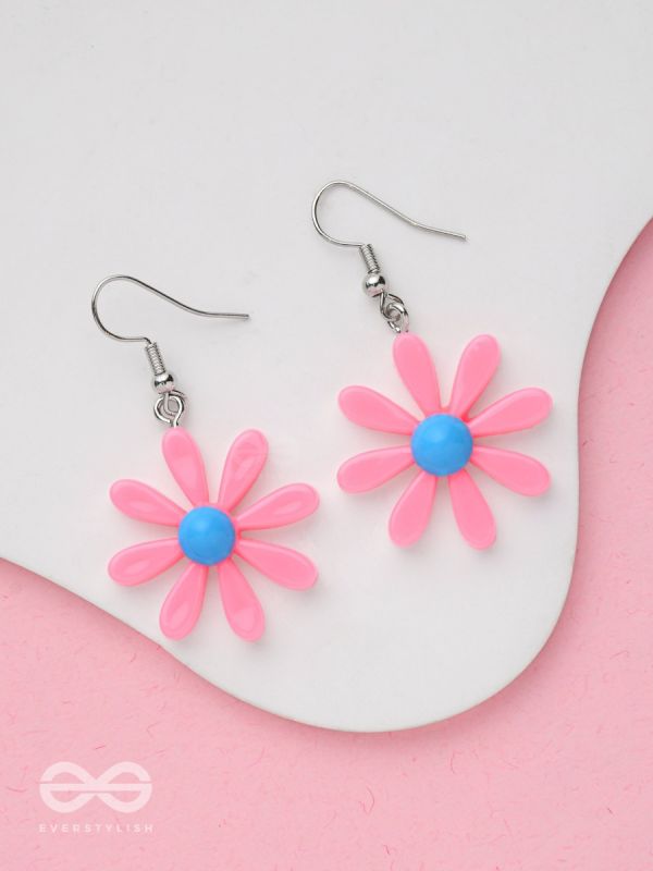 Bloom In Style - Elegant Acrylic Earrings (Pink)