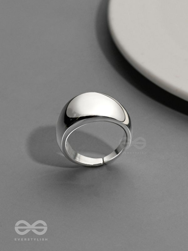The Silver Stunner- Bold Silver Ring 
