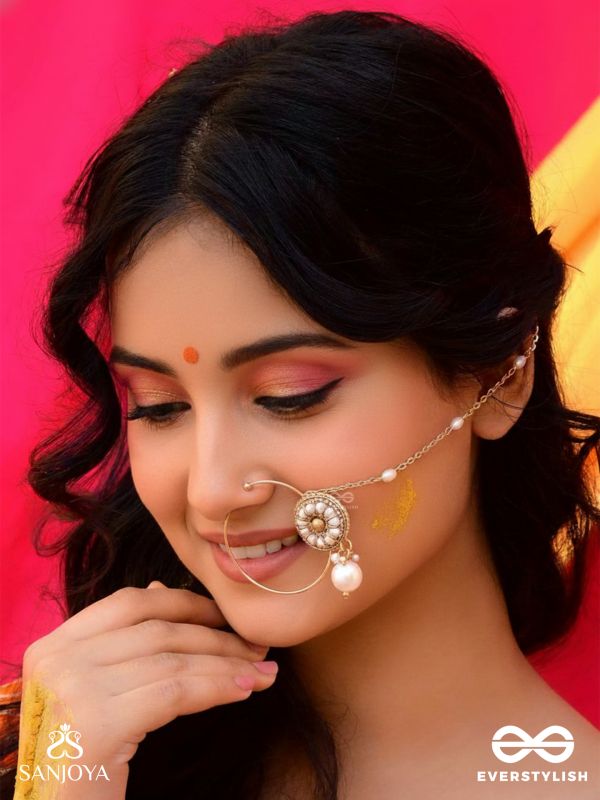 Vimrigvan - The Pristine Charm - Pearls And Beads Hand Embroidered Nath (Non-Piercing)