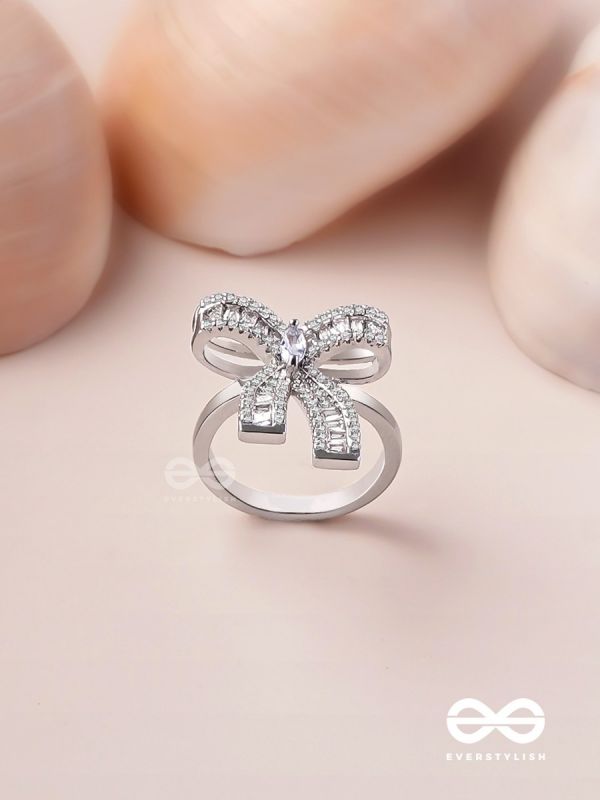 The Bow Beauty - Silver Cubic Zirconia Ring (Adjustable)