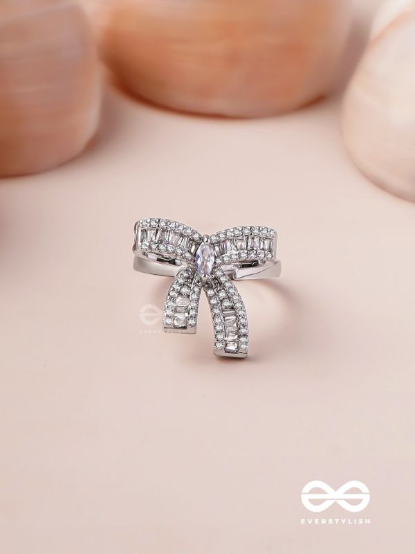 The Bow Beauty - Silver Cubic Zirconia Ring (Adjustable)