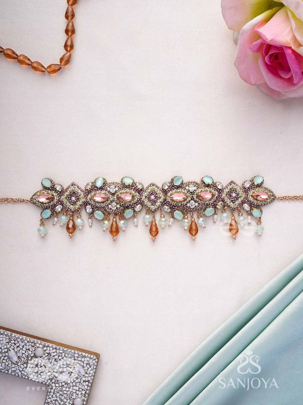 Maṇimalika- String of Jewels- Pastel-coloured choker with Beads & Gemstones set in a delicate pattern.
