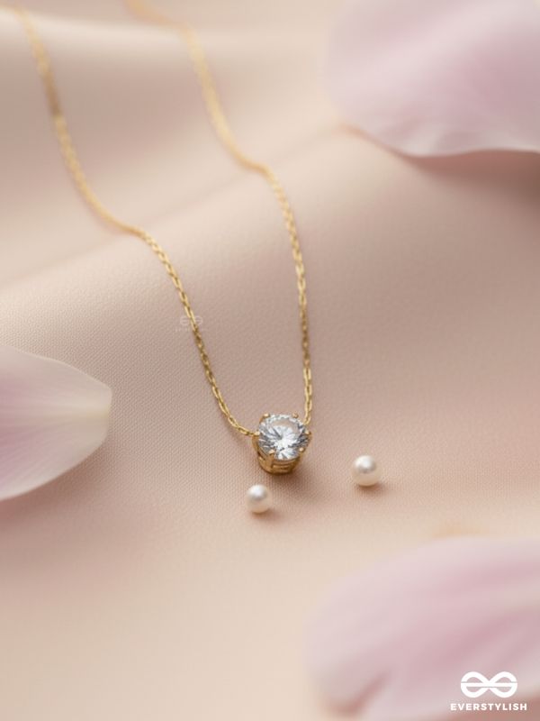 AURA GLEAM - TIMELESS DAINTY STAINLESS STEEL WHITE CZ PENDANT