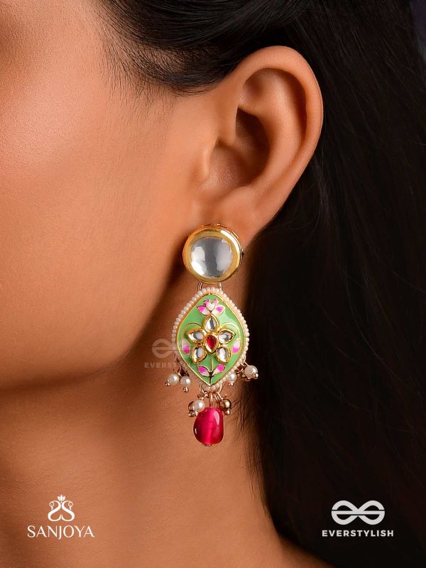 TARUNYA - YOUTHFUL CHARM - ELEGANT KUNDAN EARRINGS WITH ENAMEL ACCENTS AND COLORFUL BEADS