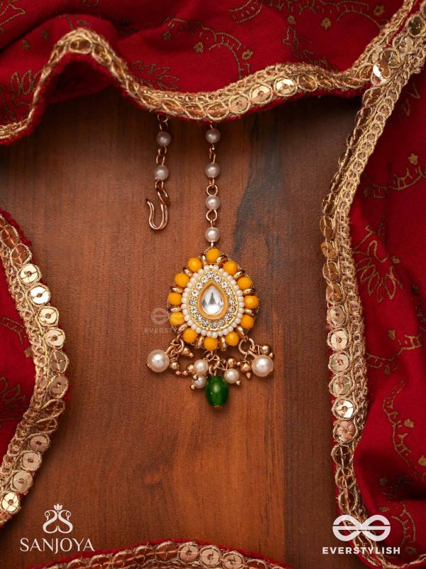 KANAKSHOBHA - GOLDEN GRACE- TRADITIONAL KUNDAN MAANGTIKA WITH BEADS AND PEARLS