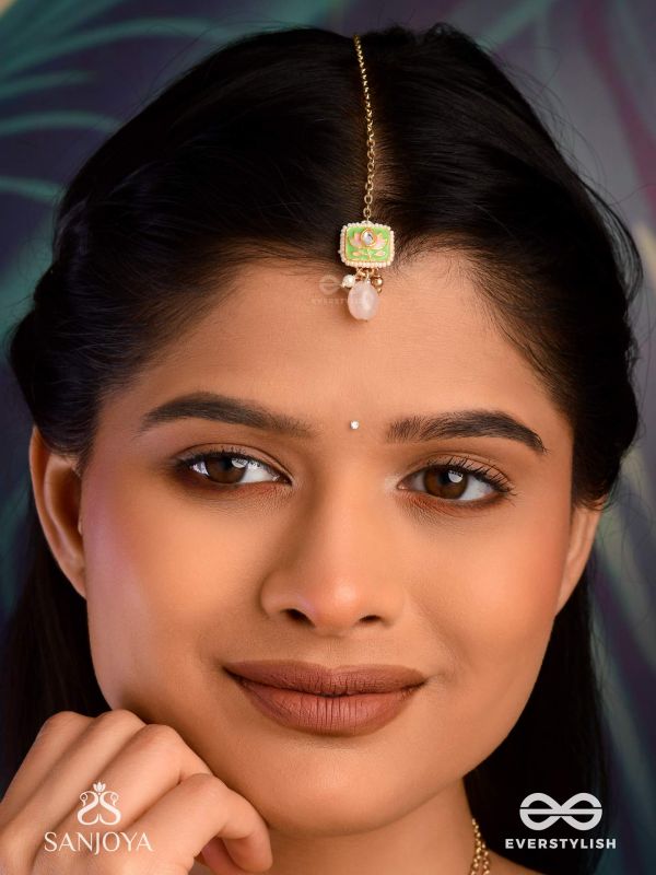 MRIDULPADMA - GENTLE LOTUS- DELICATE KUNDAN MAANGTIKA WITH FLORAL MOTIFS, BEADS AND PEARLS