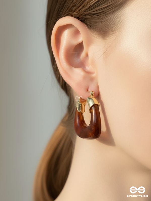 AMBER ARC- RICH BROWN RESIN HOOPS