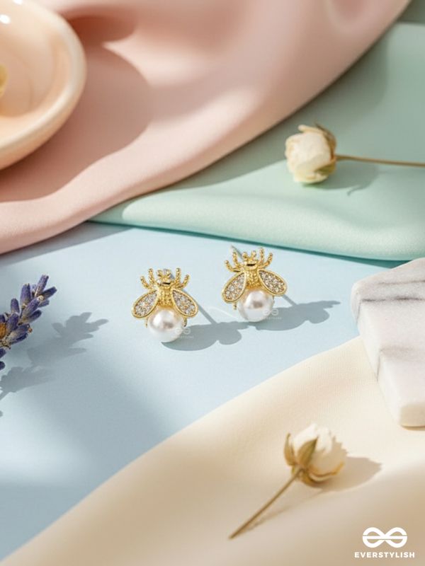 BEE BLOOM-  CHARMING BEE STUDS WITH DAINTY PEARL