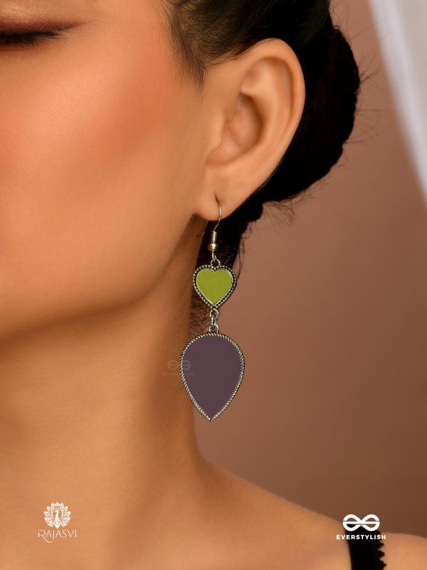 HEARTED HAZE - OXIDISED HEART DROP EARRING