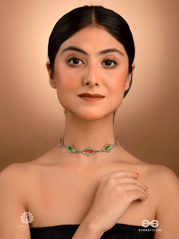 TRIBAL SPARK - MULTICOLOR ENAMELLED OXIDISED CHOKER
