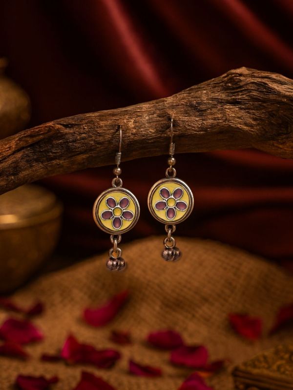 DAISY BELLS - ENAMELLED FLORAL OXIDISED EARRING