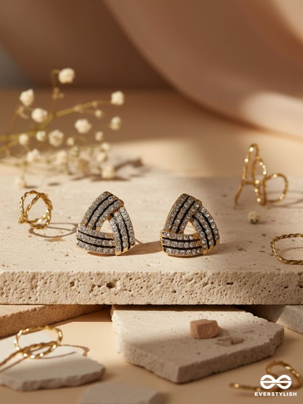NIGHT GLIMMER – STUDDED TRIANGLE WITH BLACK ACCENTS