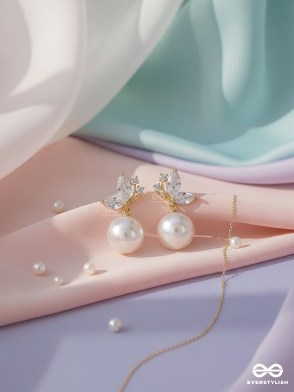 PEARL BUD – MINIMAL LEAF ACCENT WITH PEARL