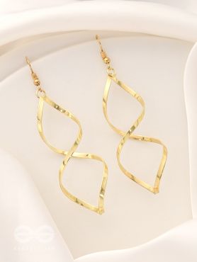 Glistening Golden Criss-Cross Dangler Earrings