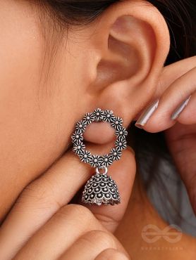 The Frosty Wreath- Oxidised Jhumka Earrings