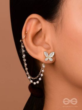 IN-FLIGHT DELIGHT - GOLDEN EAR-CUFF & STUD-EARRING