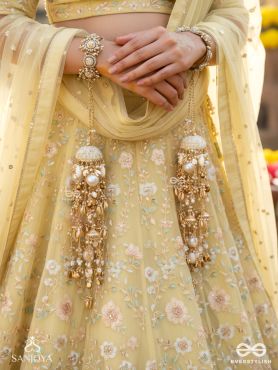 Kvanit - The Auspicious Chimes - Beads, Shells, Pearls And Glass Drops Hand Embroidered Kaleere Without Bangles