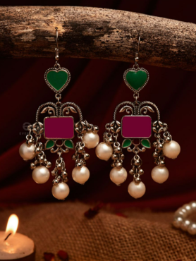 HEART & HERITAGE – OXIDISED EARRINGS WITH PEARLS AND ENAMEL