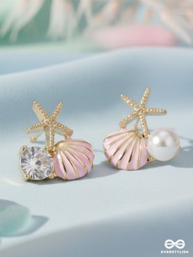 CORAL PINK TIDE – SHELL & STARFISH STUDS