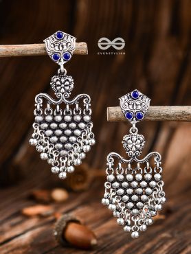The Cute Mesh Earrings (Sapphire Blue) - The Embellished Oxidised Collection