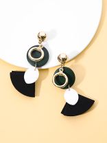 Style Seeker Statement Monochrome Earrings