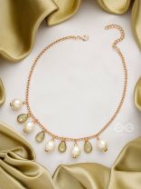 The Daisy Shrub- Golden Embellished Necklace