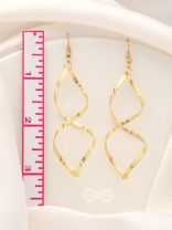Glistening Golden Criss-Cross Dangler Earrings
