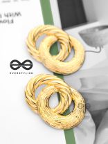 The Glamorous Entanglement - Golden Statement Studs